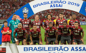 De arrascaeta fez uma apresentação de gala diante de 57.644 torcedores no maracanã. De Ponta A Ponta Flamengo Tem Seis Jogadores Na Selecao Bola De Prata Da Rodada