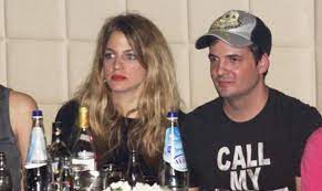 El.gr | ειδήσεις από την ελλάδα και τον κόσμο Diazygio Bomba Gia Nino Xrysh Bardinogiannh Giati Xwrizoyn