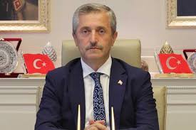 Gaziantep şahinbey belediyesi 19 mayıs'ı kutlamak istedi. Sahinbey Belediye Baskani Mehmet Tahmazoglu Beraat Kandilini Kutladi