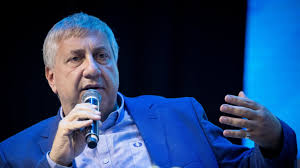 Political spectacle across Israel's key institutions