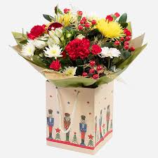Send flowers to ireland using our online flowers and gifts delivery service. Christmas Flower Delivery In Ireland
