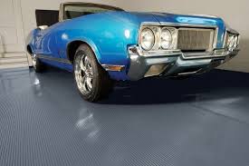 Roll Out Vinyl Flooring In Ribbed Pattern Grey G Floor Garage Floor Covering Simply Roll Out The Floori Garage Floor Mats Garage Floor Vinyl Garage Flooring