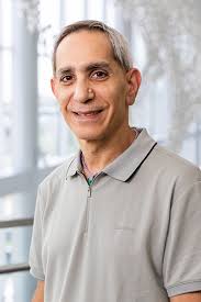 In celebration of service: UT Southwestern's longtime employees mark  milestone anniversaries