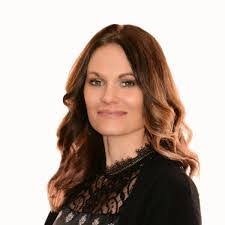 Kellie Horn's Instagram, Twitter & Facebook