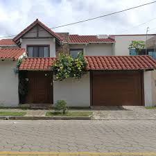 Alquila una casa para tu próxima escapada. Casas En Venta Santa Cruz De La Sierra Bolivia Facebook