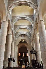 Saone Et Loire Tournus Abbaye Saint Philibert La Nef Saone Et Loire Bourgogne La Chaise Dieu