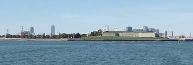Ein langjähriger bewohner der region boston hat es endlich geschafft, castle island an einem schönen letzten herbsttag zu sehen. Fort Independence Massachusetts Wikiwand