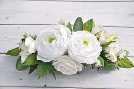 White Bridal Flower Hair Comb Wedding Hair Piece Ranunculus Etsy In 2020 White Bridal Flowers Bridal Flower Hair Comb Bridal Hair Flowers