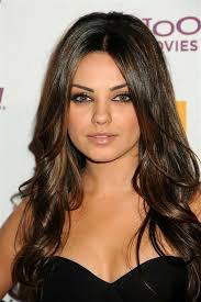 Inverted layered haircuts for long straight hair. Mila Kunis Long Dark Brown Wavy Locks That 70 S Show The Book Of Eli Friends With Benefits By Zelma Long Layered Haircuts Hair Styles Great Hair