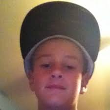 gavin warner (@gav829)