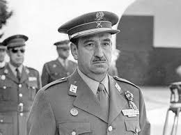Porém, a noite de 23 de fevereiro de 1981 trouxe uma tentativa golpista que, desde valência, encabeçou milans del bosch, afortunadamente fracassada. Conversaciones Del General Milans Del Bosch Con Rey Juan Carlos