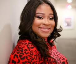 Meet Shani Williams: Professional Makeup Artist & Engineer