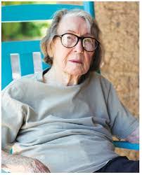 Ann Castor's Instagram, Twitter & Facebook