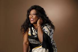 Alan davies alan davies comedians celebrities. Black While Funny And Female 18 Comedic Actresses On Working In Hollywood Los Angeles Times