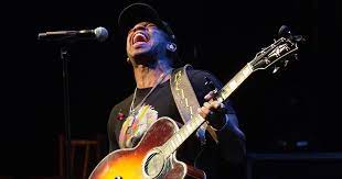 Jimmie Allen Announces New 7 Song Ep Bettie James Featuring Darius Rucker Brad Paisley Mickey Guyton More B104 Wbwn Fm