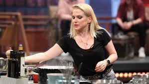 Martina koll, pascal rodermund, victoria fonseka, peter & lea passian, folge 2 von 7. Grill Den Henssler Im Online Stream Ansehen Tvnow