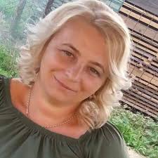 Blood cells are of------types?? 1)three 2)four 3)two