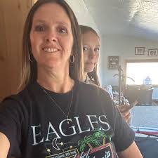 Sheila Walters's Instagram, Twitter & Facebook