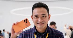 Những người Việt đầu tiên cầm iPhone 17, iPhone Air, iPhone 17 Pro và 17  Pro Max của Apple đánh giá gì?