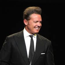 However, he didn't admit he was her dad until she was a teenager. Musik Von Luis Miguel Alben Lieder Songtexte Auf Deezer Horen