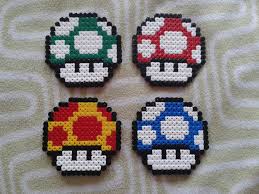 Lot De 4 Dessous De Verre Champignon Mario En Perle Hama Http Www Alittlemarket Com Cuisin Perles Hama Pokemon Schemas De Bijoux En Perles Perles Hama Noel