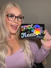 Unboxing the 2000 Pokémon Gym Challenge Card with Sabrina Trainer