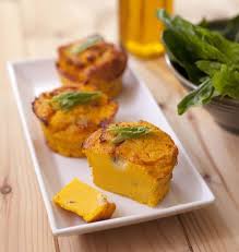 Petits Flans De Polenta Aux Carottes Et Roquefort Recettes De Cuisine Odelices Recette Recettes De Cuisine Recette Polenta