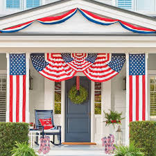 It is time of the year again when homes will be decorated with flags and in order for you to add more beauty to your walls this fourth of july, you can add a wall decor that you have made. The City Of Laguna Niguel Website