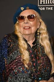 Joni Stone's Instagram, Twitter & Facebook