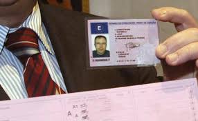 Dgt Carnet Conducir Miles De Conductores Tendran Que Cambiar Su Carnet Para Seguir Conduciendo En Espana Las Provincias
