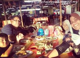 Gelaran 'best soup in town ' antara gelaran yang diberikan kepada mereka. Edah Ikan Bakar Kuala Perlis Tempat Makan Best Dan Menarik Di Perlis