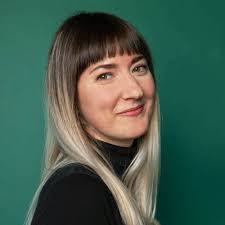 Pamela Vickers's Instagram, Twitter & Facebook