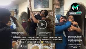 Cerita yang disatu sisi sangat menggairkan, namun disisi lain sangat ironis. Video Waktu Dia Tabik Tu Terus Rasa Sebak 7 Bulan Tak Balik Rumah Abang Kongsi Detik Adik Tamat Latihan Suprisekan Mak Abah Medialoka