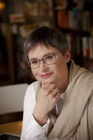 dr hab. Anna Drogosz