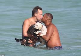 Porsha williams sudden surprise engagement to simon guobadia after a month of dating has fans in a may 9 mother's day instagram photo where she debuted her diamond ring from simon, porsha. Don Lemon And Fiance Tim Malone Take Their Dogs Boomer And Barkley For A Swim At A Beach In Miami Daily Mail Online