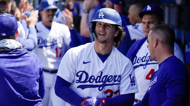Outman hits grand slam to propel Dodgers to 7-3 victory over Twins | WJTV