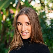 Jessica Aiken's Instagram, Twitter & Facebook