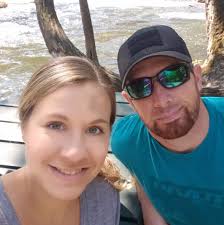 Sheep lost in forest for years gets 80 pounds of wool removed and feels  brand new ❤️