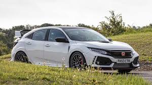 The type r name was reserved for honda's special performance models, with the first one being the nsx type r that launched in 1992. Honda Civic Type R Overland 10 Cm Hoher Und Offroad Reifen