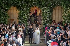 Take a look at all the big moments from the royal wedding, from the excited crowd in windsor to the gorgeous flowers adorning st. Couple Gets Engaged Right Outside Of Prince Harry And Meghan Markle S Wedding In Windsor Prince Harry And Meghan Markle Royal Wedding