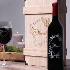 G I V E A W A Y Macht Bei Unserem Gewinnspiel Mit Und Sichert Euch Ein Beste Mama Weinset Ideal Als Geschenk Z In 2020 Wein Geschenk Weinglas Mit Gravur Weinglas