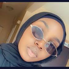 Halima Cherif (lolhalimalol)