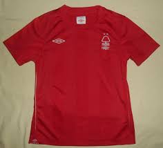 Nottingham forest football club have unveiled their 2013/14 adidas away kit. Nottingham Forest Home Fussball Trikots 2010 2011 Sponsored By No Sponsor