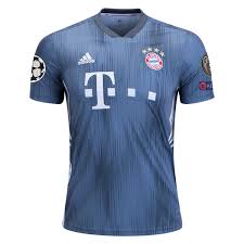 Servus und herzlich willkommen im offiziellen fc bayern online store! Pin Auf Christmas 2018