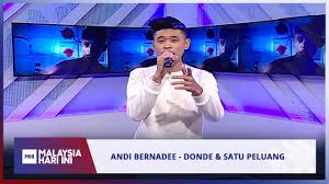 verse 1 hatiku masih berdebar tiap kali bertemu aku cuba bersuara walaupun lidah ku kelu perasaan ku padamu seluas lautan biru beriku satu peluang untuk mengenali mu. Andi Bernadee Donde Satu Peluang Mhi 25 Jun 2019