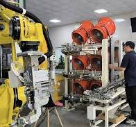 Ứng dụng robot công nghiệp trong tự động hóa dây chuyền đúc ...