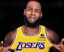 Iconsider Lbj as the Goat if he play in the last team and won a chip  without stack teammate 👌