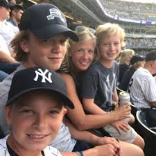 karen nardone (@KarenNardone)