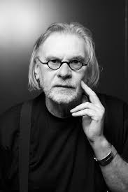 Vijftig assemblages van Harry Verhoeven als 'reflecties van geloof' in de  Sint-Jan