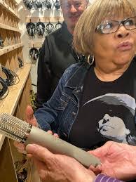 Paula Strunk's Instagram, Twitter & Facebook